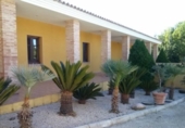 Xalet independent amb terreny en venda a la España, Navarrés, ref.: TR145915 foto