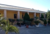 Xalet independent amb terreny en venda a la España, Navarrés, ref.: TR145915 foto
