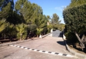 Xalet independent amb terreny en venda a la España, Navarrés, ref.: TR145915 foto