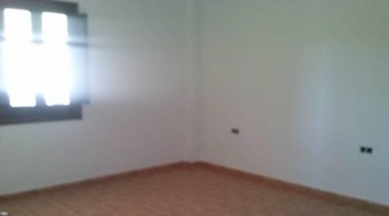 Valencia - Navarrés - 16000m2