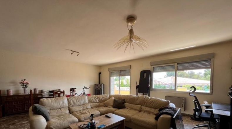 Аликанте - La Nucía - 832m2