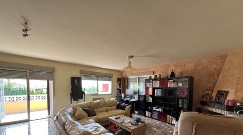 Аликанте - La Nucía - 832m2