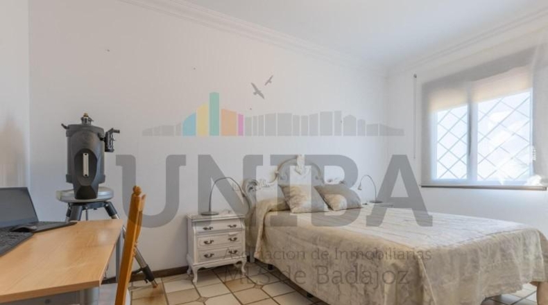 Badajoz - Badajoz - 4424m2