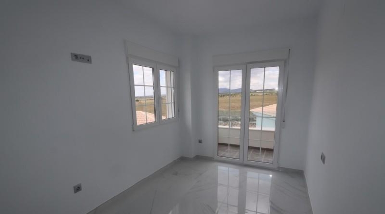 Alicante - Pinoso - 10000m2