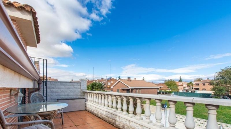 Comunidad de Madrid - Camarma de Esteruelas - 319m2