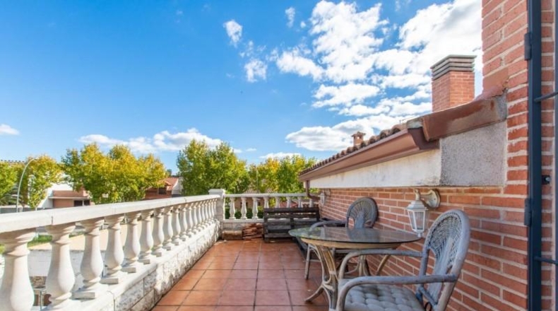 Comunidad de Madrid - Camarma de Esteruelas - 319m2