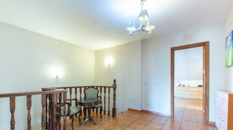 Comunidad de Madrid - Camarma de Esteruelas - 319m2