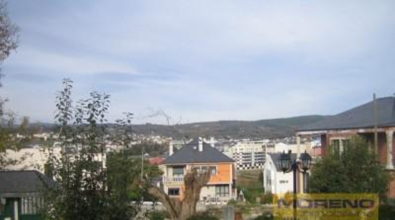 Lugo - Sarria - 1027m2