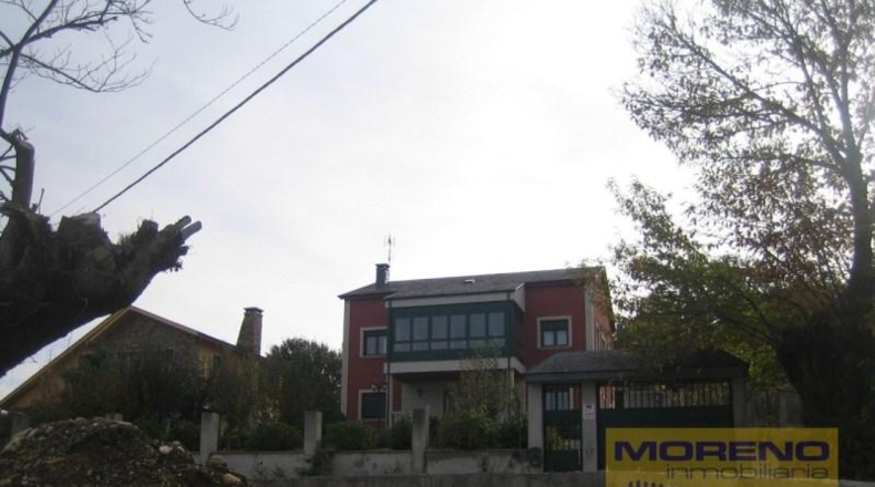 Lugo - Sarria - 1027m2