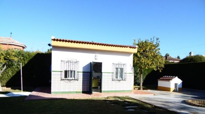 Sevilla - Umbrete - 1350m2