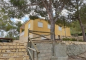 Chalet independiente con terreno en venta en la España, Elda, ref: TR143329 foto