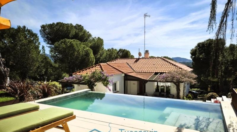 Community of Madrid - San Martín de Valdeiglesias - 1120m2