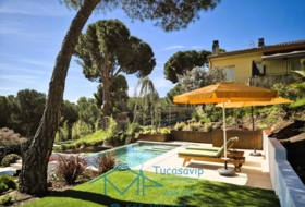 San Martín de Valdeiglesias 1120&nbsp;m²