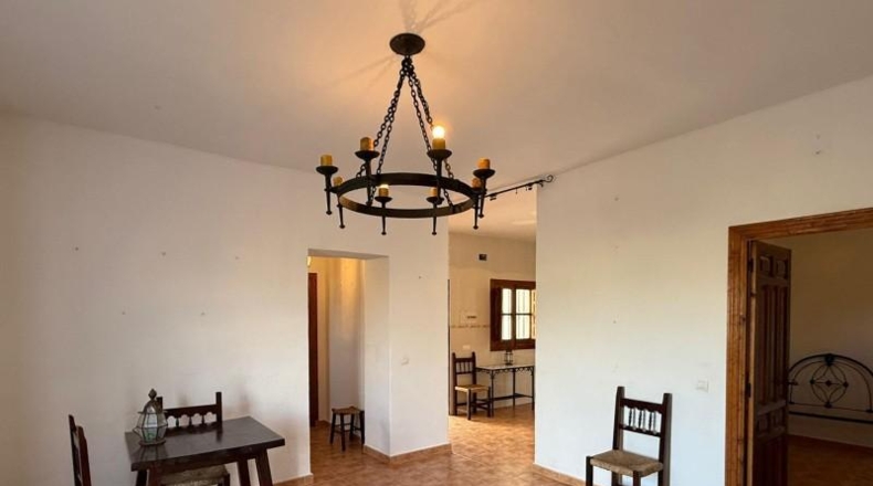 Málaga - Álora - 16000m2