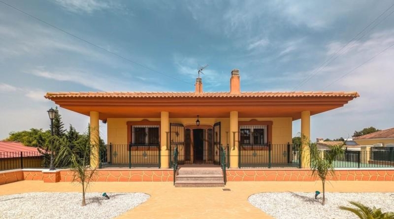 Murcia - Molina de Segura - 244m2