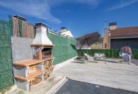Aoiz 315&nbsp;m² 