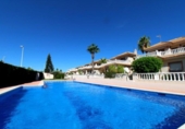 Chalet independiente con terreno en venta en la España, Orihuela, ref: TR176713 foto
