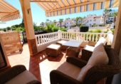 Chalet independiente con terreno en venta en la España, Orihuela, ref: TR176713 foto