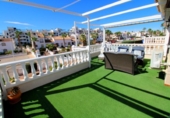Chalet independiente con terreno en venta en la España, Orihuela, ref: TR176713 foto