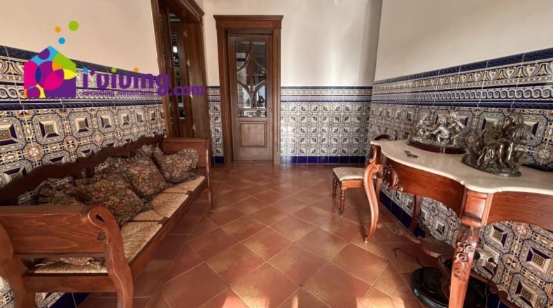 Almería - Albox - 1040m2