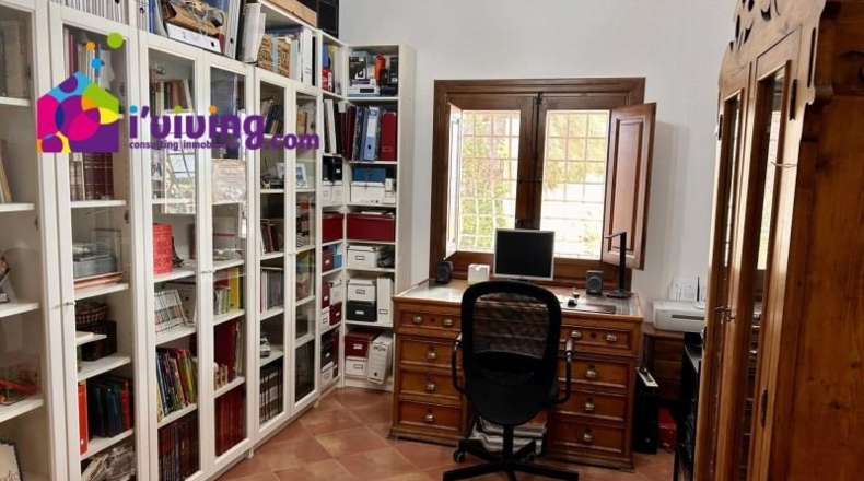 Almería - Albox - 1040m2