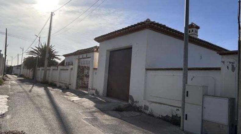 Almería - Albox - 1040m2