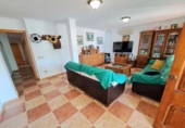 Xalet independent amb terreny en venda a la España, Alzira, ref.: TR166854 foto