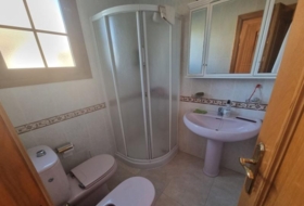 Sangenjo 549&nbsp;m² 