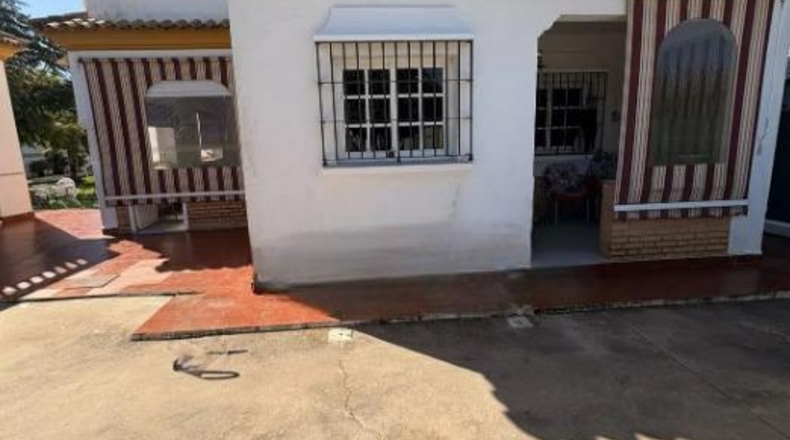 Кадис - Chiclana de la Frontera - 1037m2