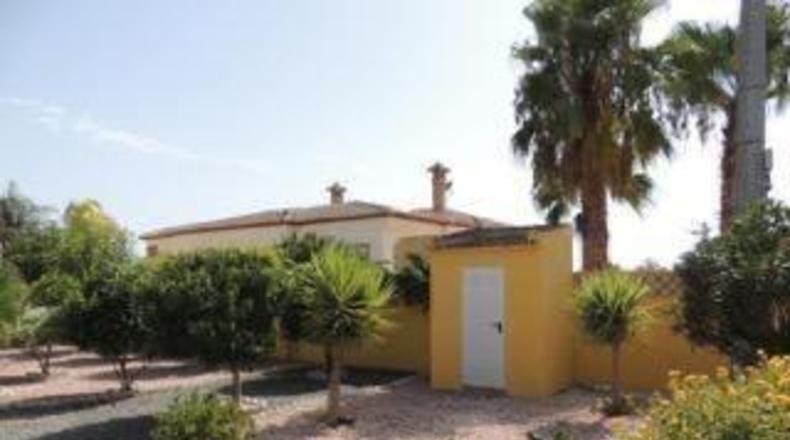 Alicante - Catral - 1860m2