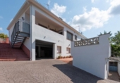 Chalet independiente con terreno en venta en la España, Sant Pere de Ribes, ref: TR315216 foto