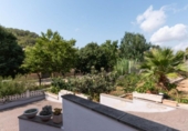 Chalet independiente con terreno en venta en la España, Sant Pere de Ribes, ref: TR315216 foto