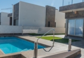 Chalet independiente con terreno en venta en la España, Orihuela, ref: TR325186 foto
