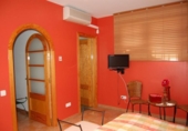 Chalet independiente con terreno en venta en la España, Deltebre, ref: TR146663 foto