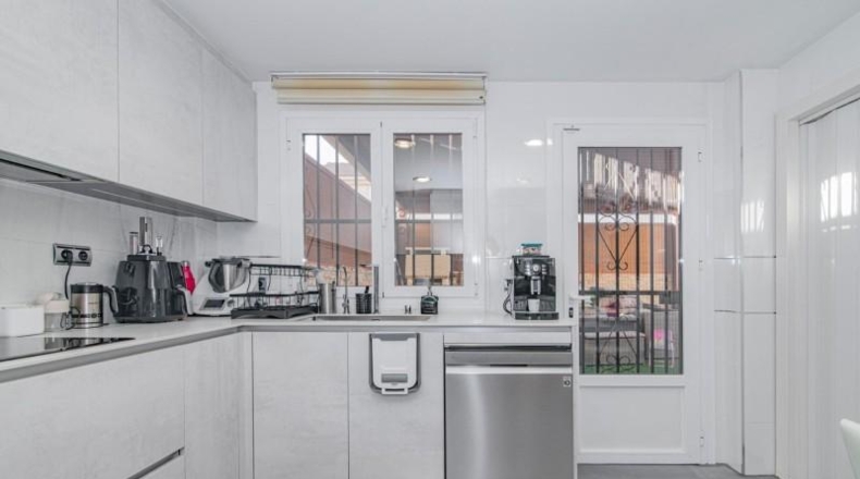 Granada - Albolote - 285m2