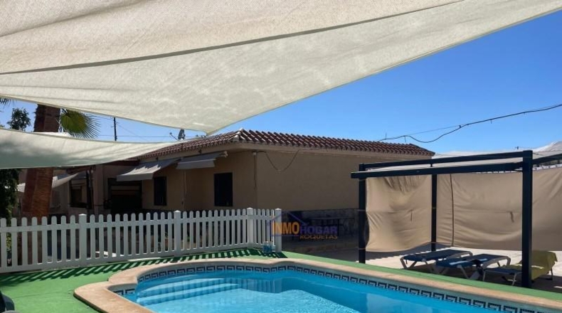 Almería - Roquetas de Mar - 1190m2