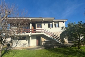Ampuero 900&nbsp;м²