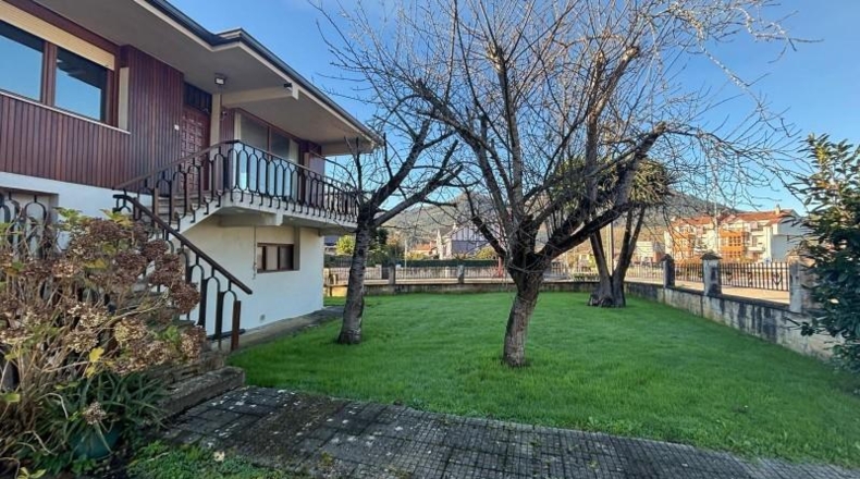 Cantabria - Ампуэро - 900m2