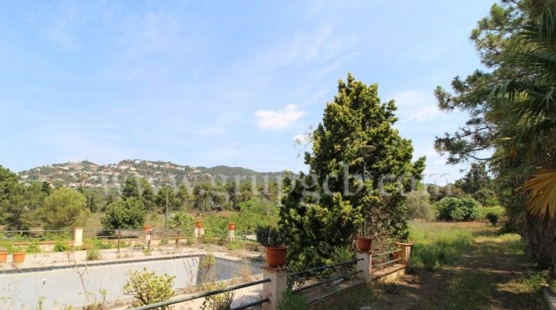 Gerona - Lloret de Mar - 26165m2