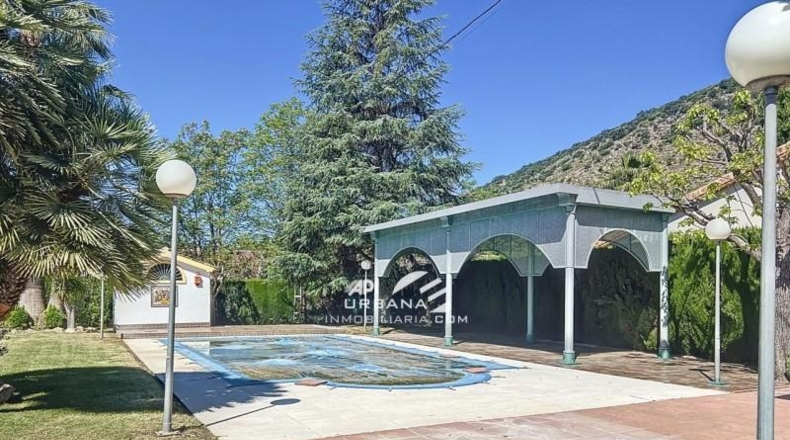 Córdoba - Lucena - 2000m2