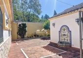 Xalet independent amb terreny en venda a la España, Lucena, ref.: TR159213 foto