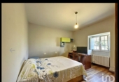 Chalet independiente con terreno en venta en la España, Vilanova de Arousa, ref: TR160123 foto
