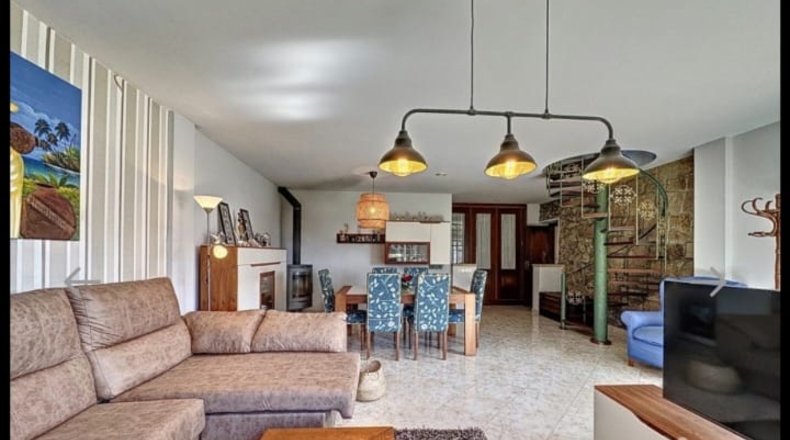 Pontevedra - Vilanova de Arousa - 1300m2