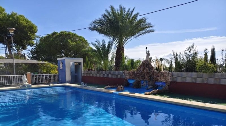 Alicante - Кревильенте - 1999m2