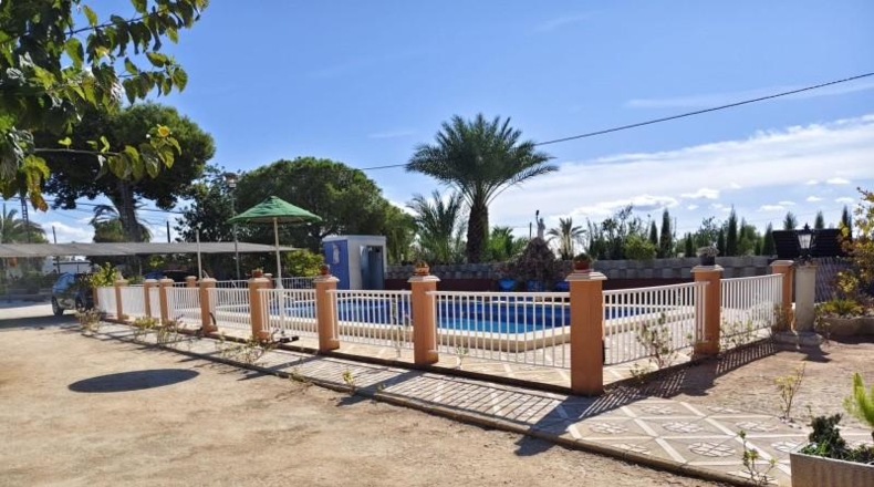 Alicante - Кревильенте - 1999m2