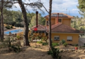 Chalet independiente con terreno en venta en la España, Tortosa, ref: TR222941 foto