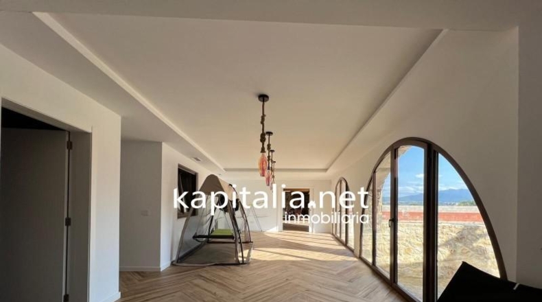 València - l'Olleria - 3996m2