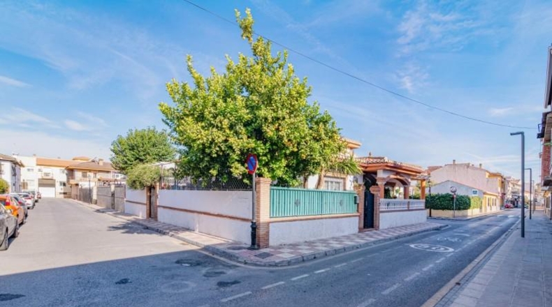Granada - Cúllar Vega - 270m2