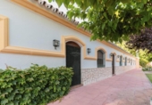Xalet independent amb terreny en venda a la España, Lucena, ref.: TR367727 foto