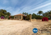 Xalet independent amb terreny en venda a la España, Elx, ref.: TR145020 foto